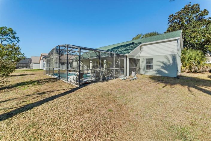 Image No.20-4 Bed House for sale