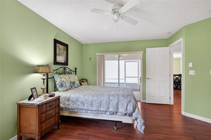 Image No.12-2 Bed House for sale