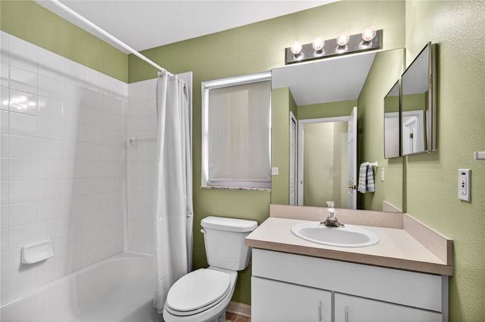 Image No.16-2 Bed House for sale