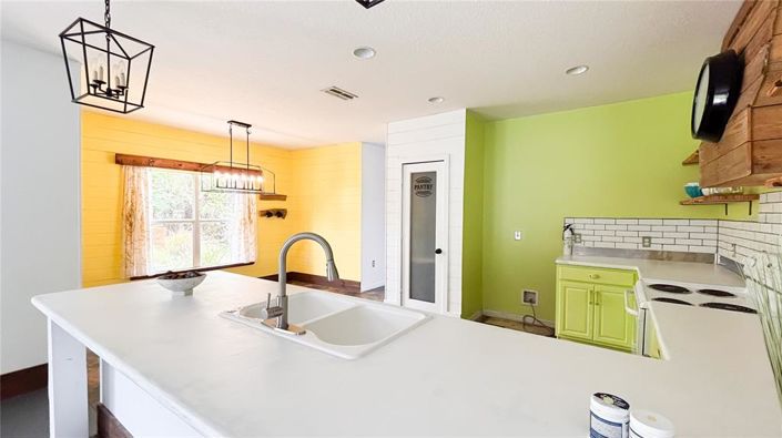 Image No.7-Maison de 4 chambres à vendre à Saint John