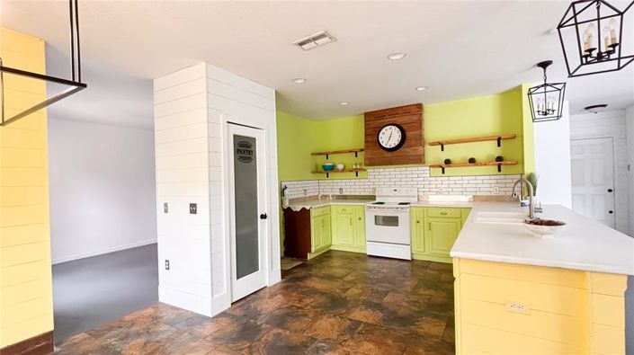 Image No.9-Maison de 4 chambres à vendre à Saint John