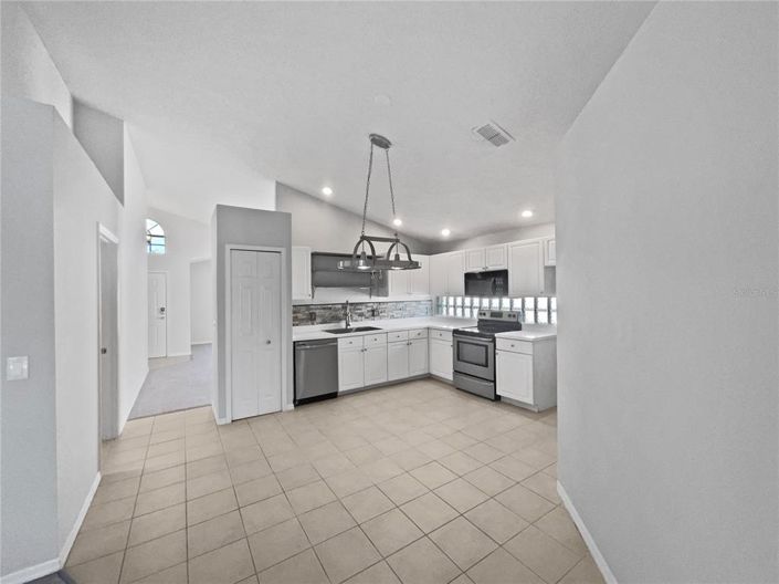 Image No.2-Maison de 3 chambres à vendre à Saint John