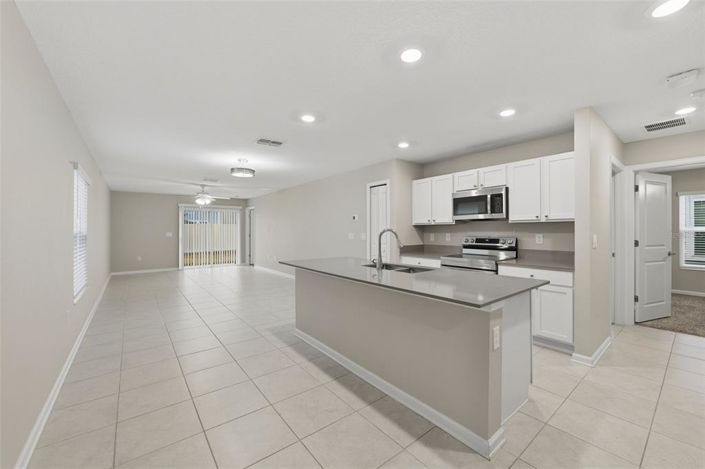 Image No.7-3 Bed House for sale