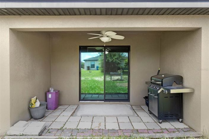 Image No.15-3 Bed House for sale