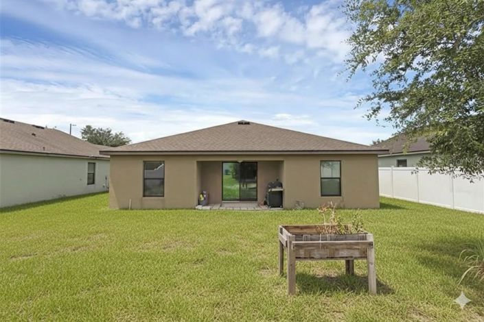 Image No.16-3 Bed House for sale