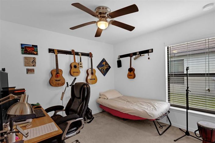 Image No.9-3 Bed House for sale