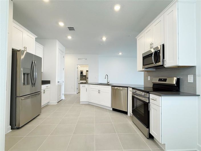 Image No.8-Maison de 4 chambres à vendre à Saint John