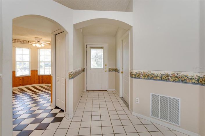 Image No.4-3 Bed House for sale