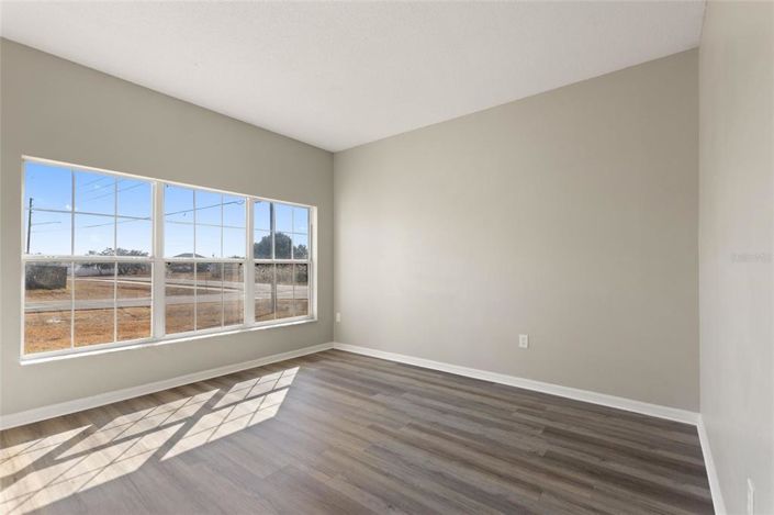 Image No.4-Maison de 5 chambres à vendre à Saint John