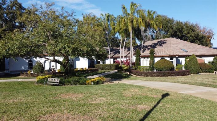 Image No.4-6 Bed House for sale