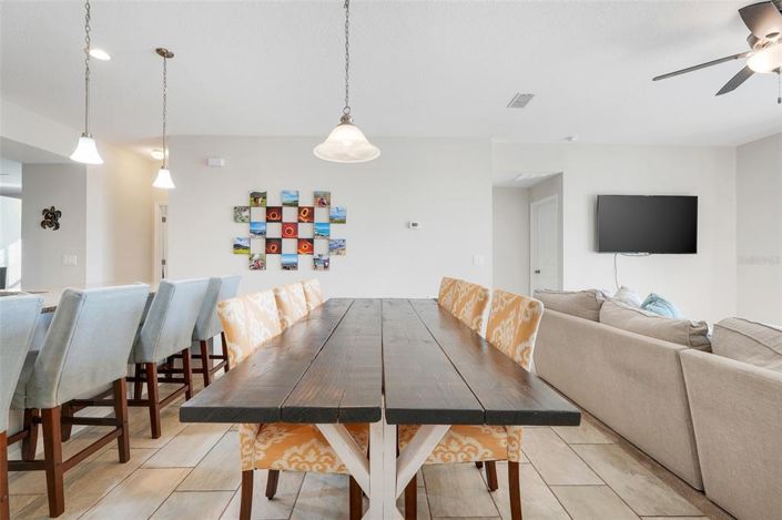 Image No.12-4 Bed House for sale