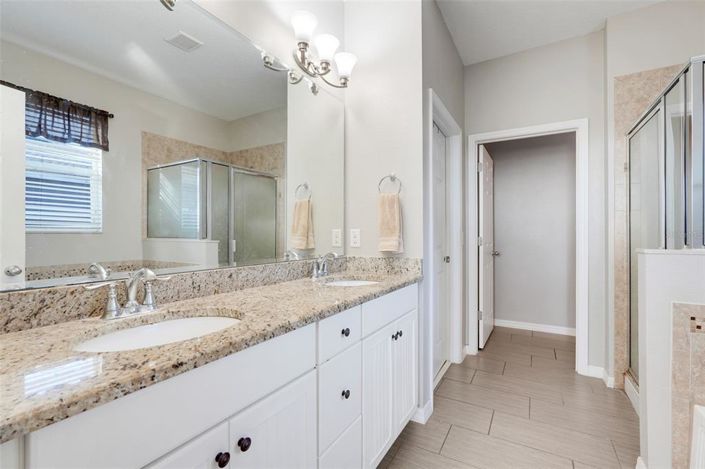 Image No.23-4 Bed House for sale