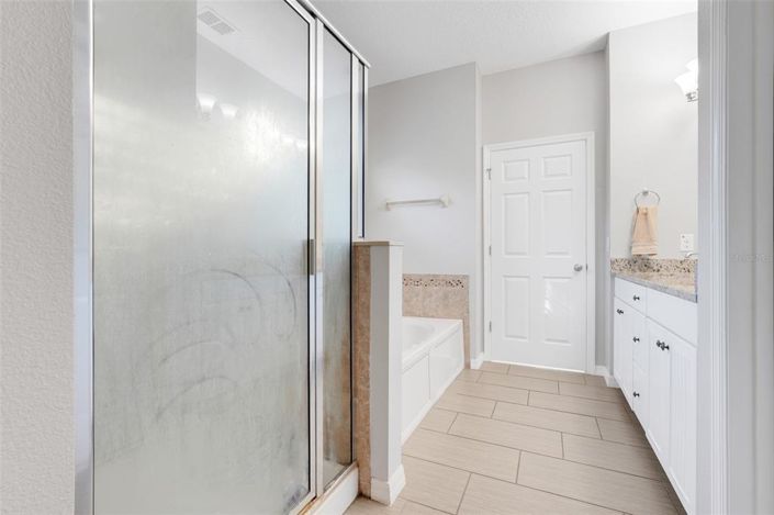 Image No.26-4 Bed House for sale