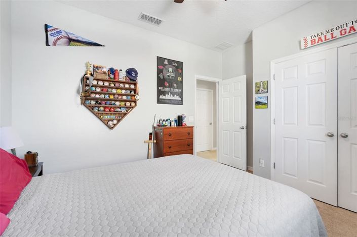 Image No.30-4 Bed House for sale