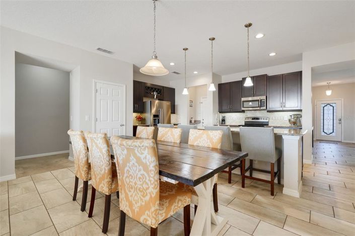 Image No.9-4 Bed House for sale