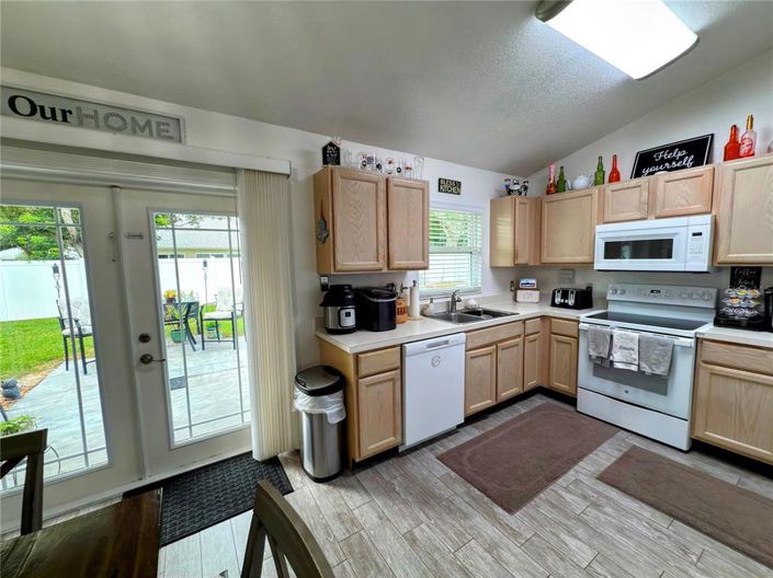 Image No.16-3 Bed House for sale