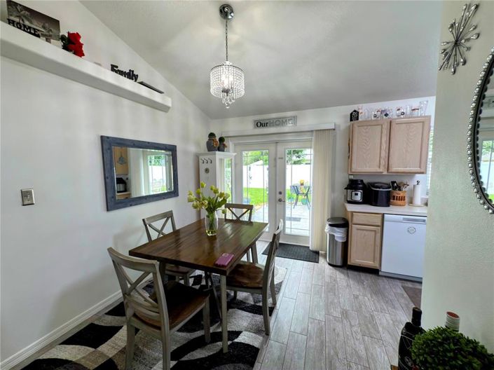 Image No.9-3 Bed House for sale