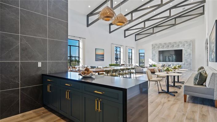 Image No.35-4 Bed House for sale