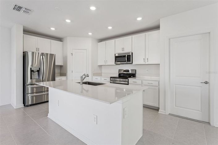 Image No.5-4 Bed House for sale