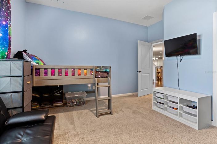 Image No.12-6 Bed House for sale