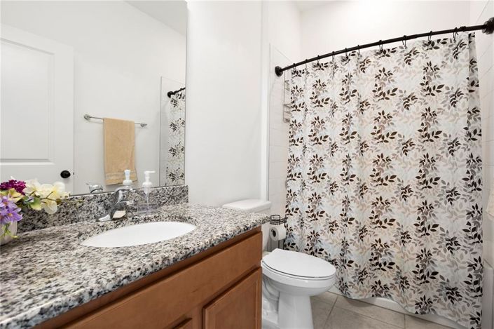 Image No.28-6 Bed House for sale