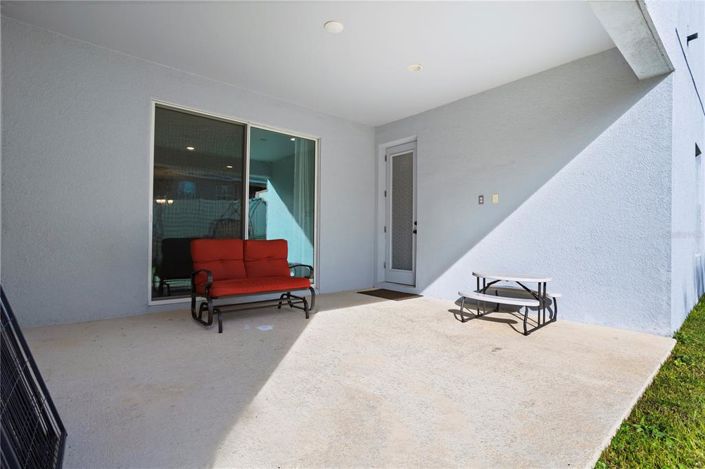 Image No.32-6 Bed House for sale