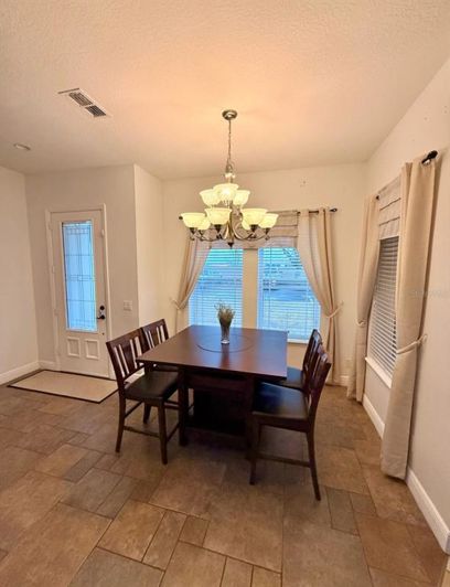 Image No.12-4 Bed Townhouse for sale