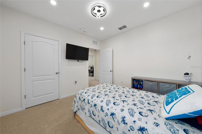 Image No.27-5 Bed House for sale