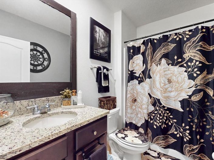 Image No.21-4 Bed House for sale