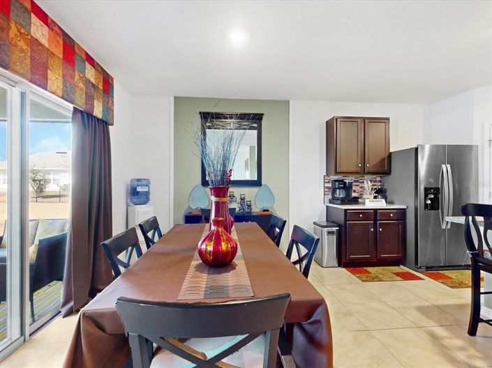 Image No.8-4 Bed House for sale