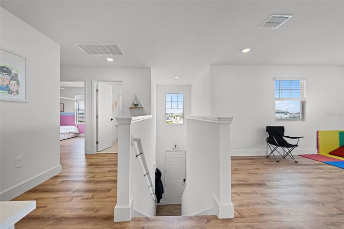 Image No.20-5 Bed House for sale