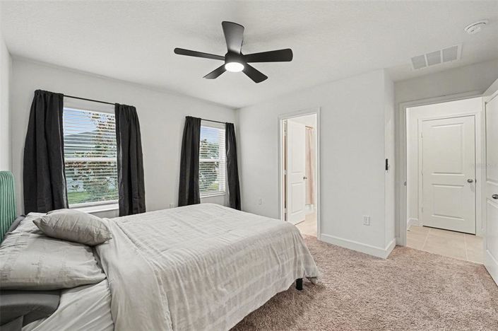 Image No.16-4 Bed House for sale