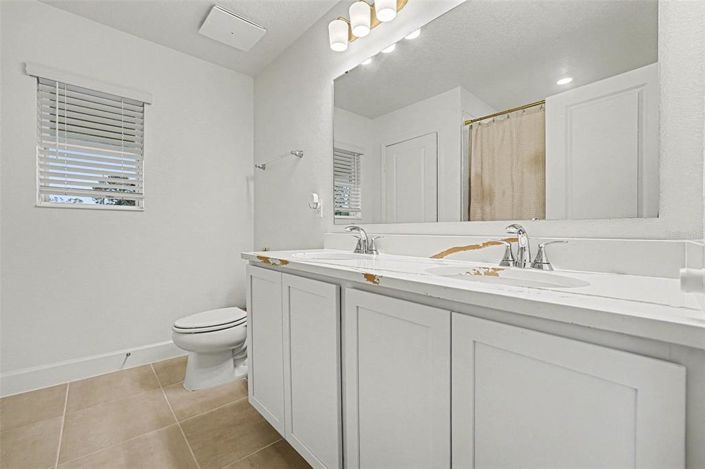 Image No.25-4 Bed House for sale