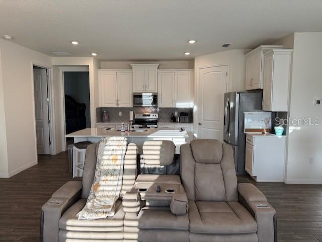 Image No.2-3 Bed House for sale