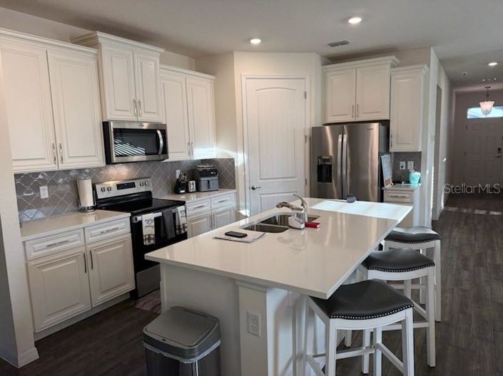 Image No.3-3 Bed House for sale