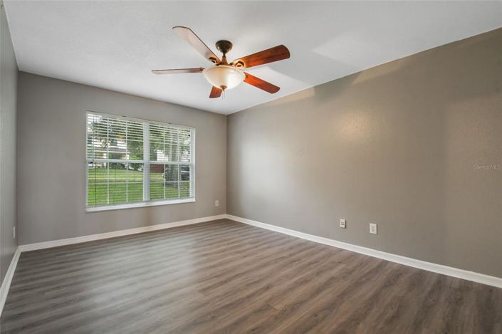 Image No.16-4 Bed House for sale