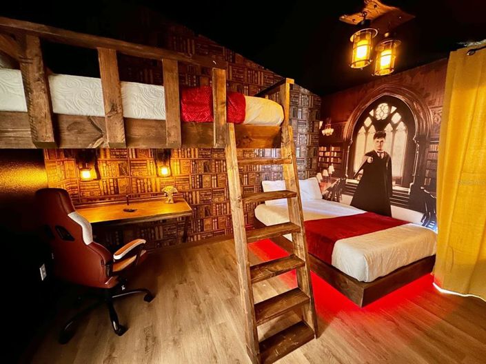 Image No.8-4 Bed House for sale