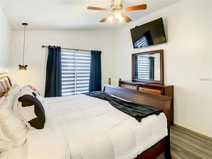 Image No.22-4 Bed House for sale