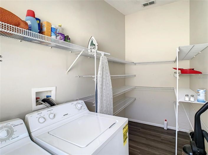 Image No.30-4 Bed House for sale