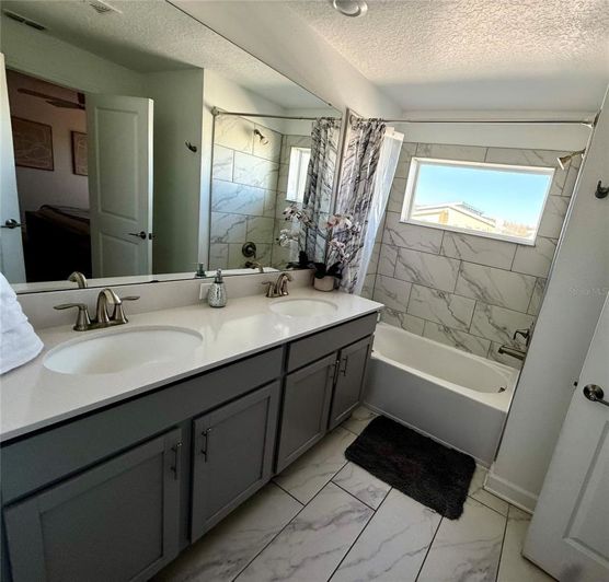 Image No.14-Maison de ville de 4 chambres à vendre à Saint John