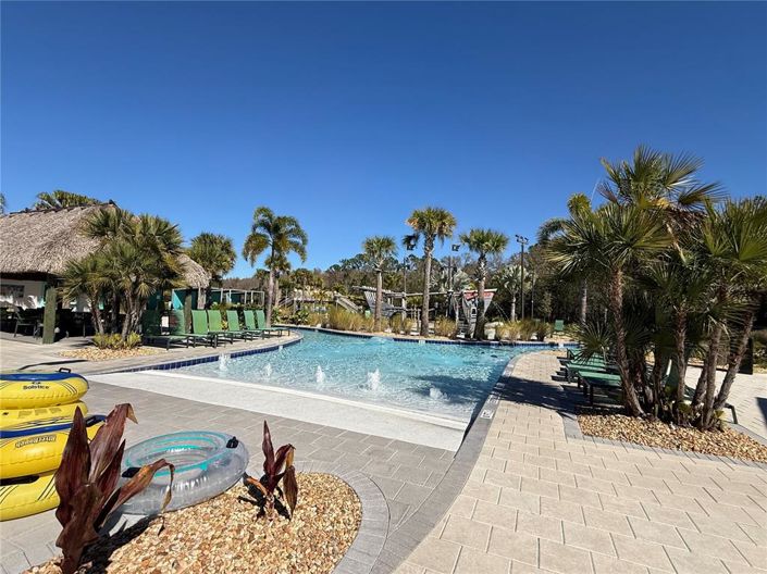 Image No.27-Maison de ville de 4 chambres à vendre à Saint John