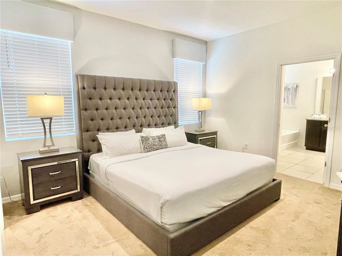 Image No.15-7 Bed House for sale