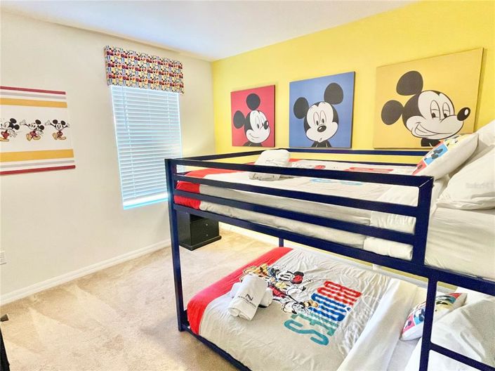 Image No.38-7 Bed House for sale