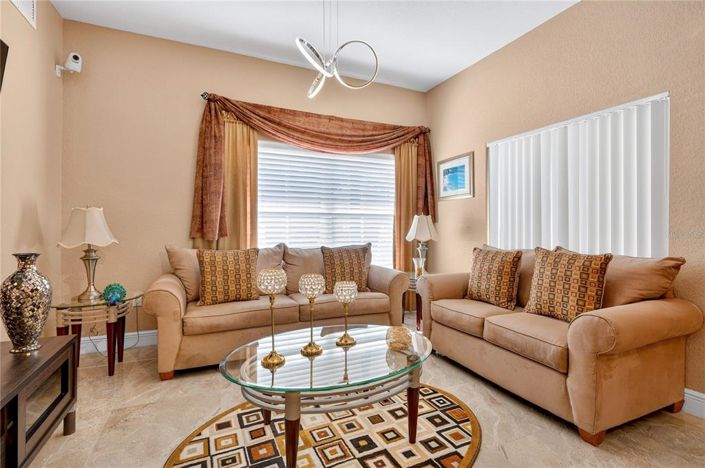 Image No.13-4 Bed Apartment for sale