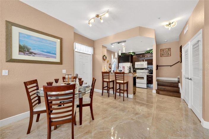 Image No.9-4 Bed Apartment for sale