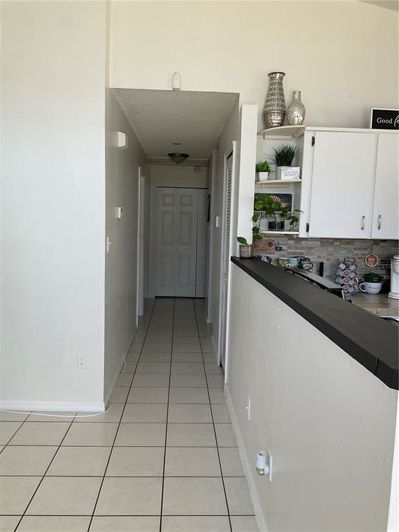 Image No.11-3 Bed House for sale