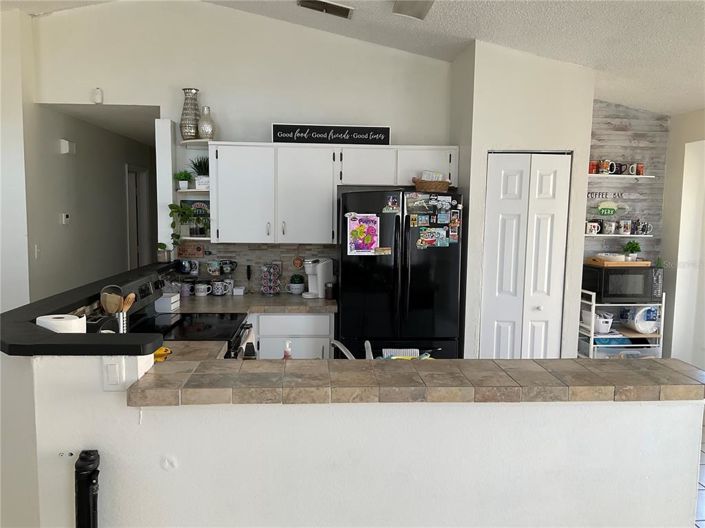 Image No.14-3 Bed House for sale