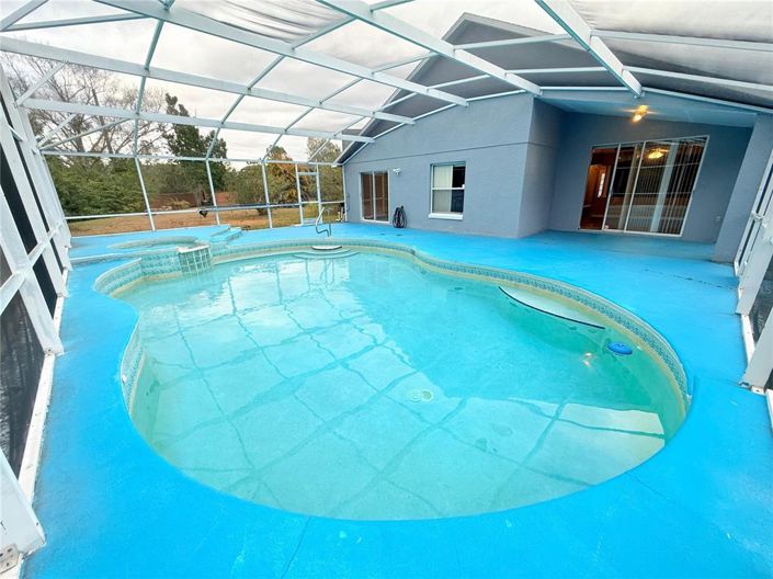 Image No.26-4 Bed House for sale