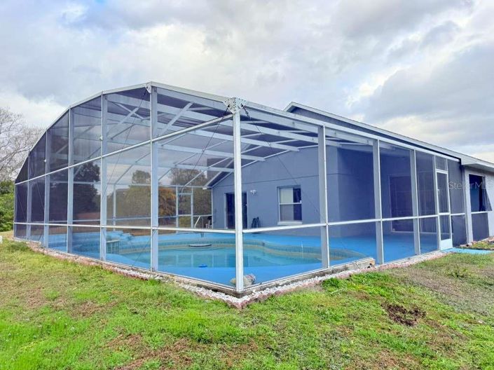 Image No.30-4 Bed House for sale