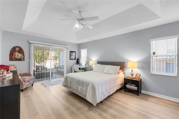 Image No.14-3 Bed House for sale